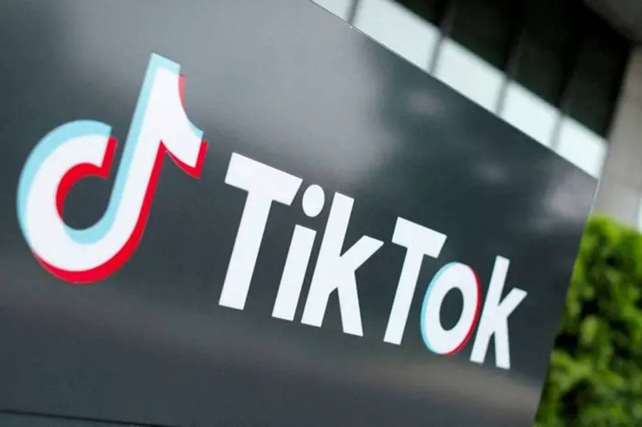 TikTok preps for possible US shutdown Sunday